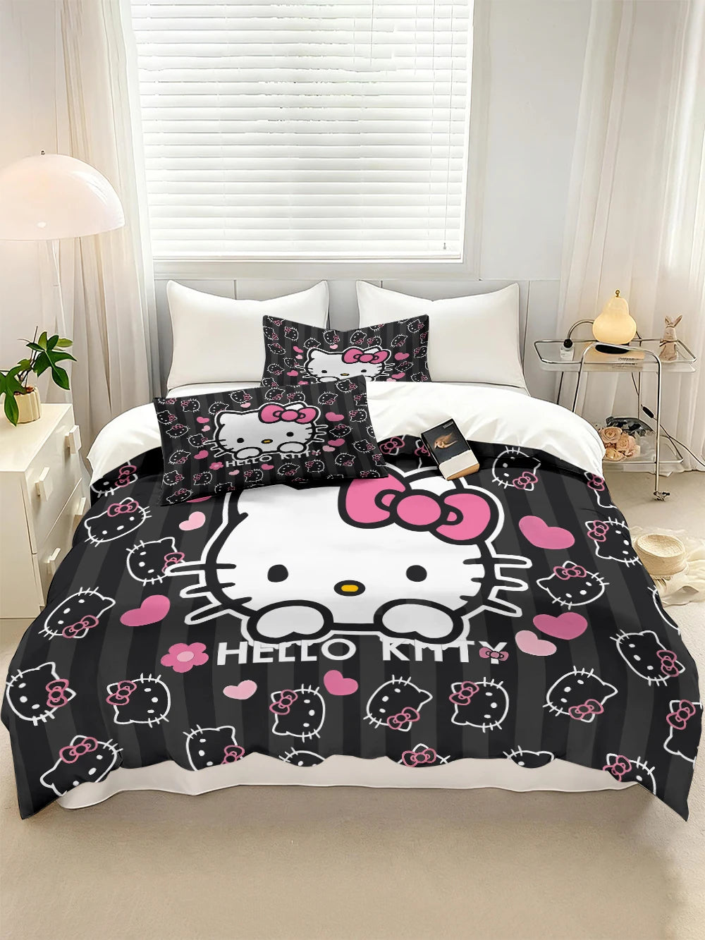 Hello Kitty Minimalist Quilt Cover