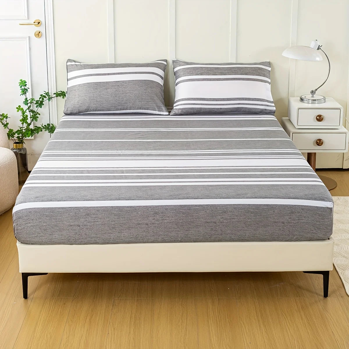 3-Piece Striped Fitted Sheet Set