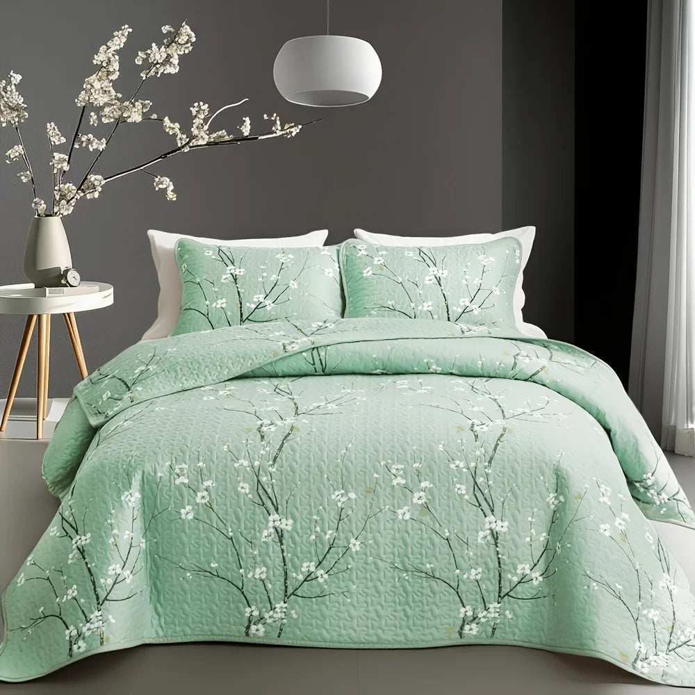 Multi-Color Fresh Plum Blossom Printed Quilted Quilt