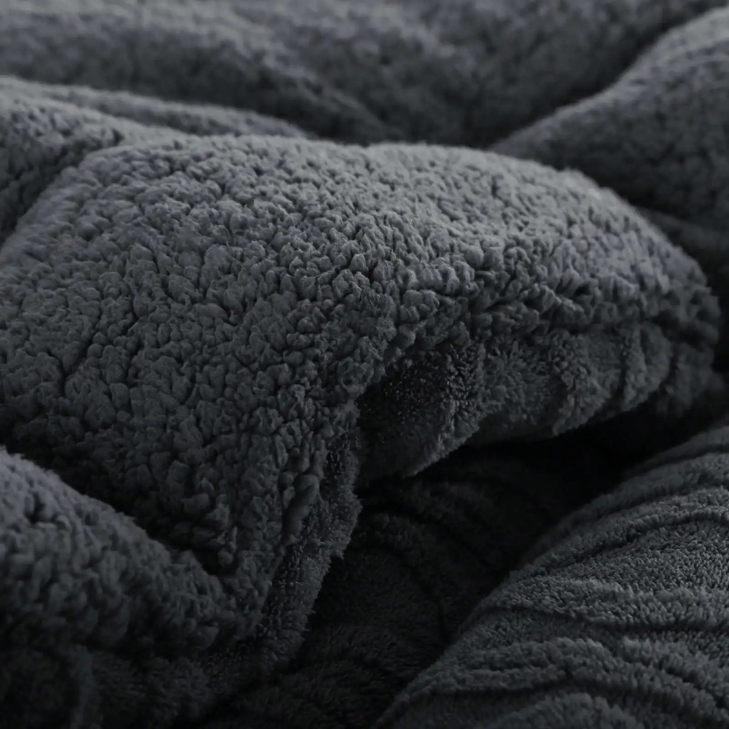 Thick Ultra-Soft Taffeta Comforter